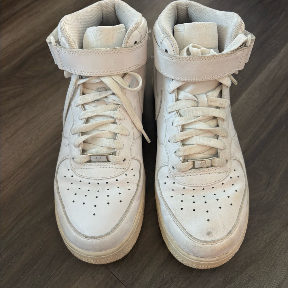 Nike Air Force